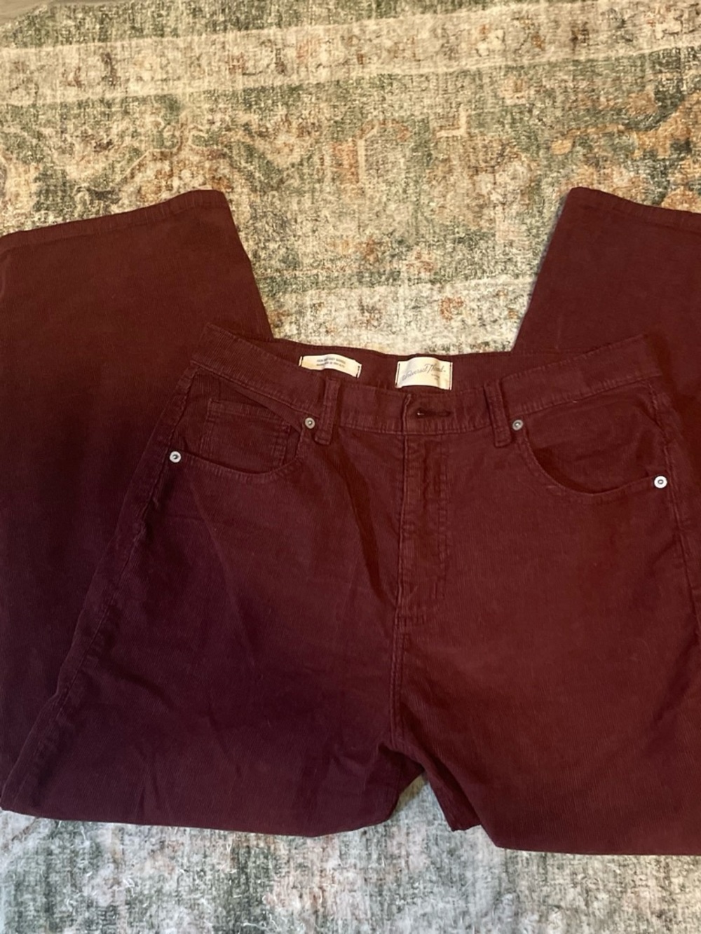 Universal Thread Women's Wide Leg Corduroy Jeans in Burgundy